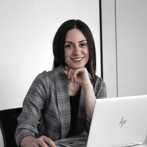Dunja Pelin Author